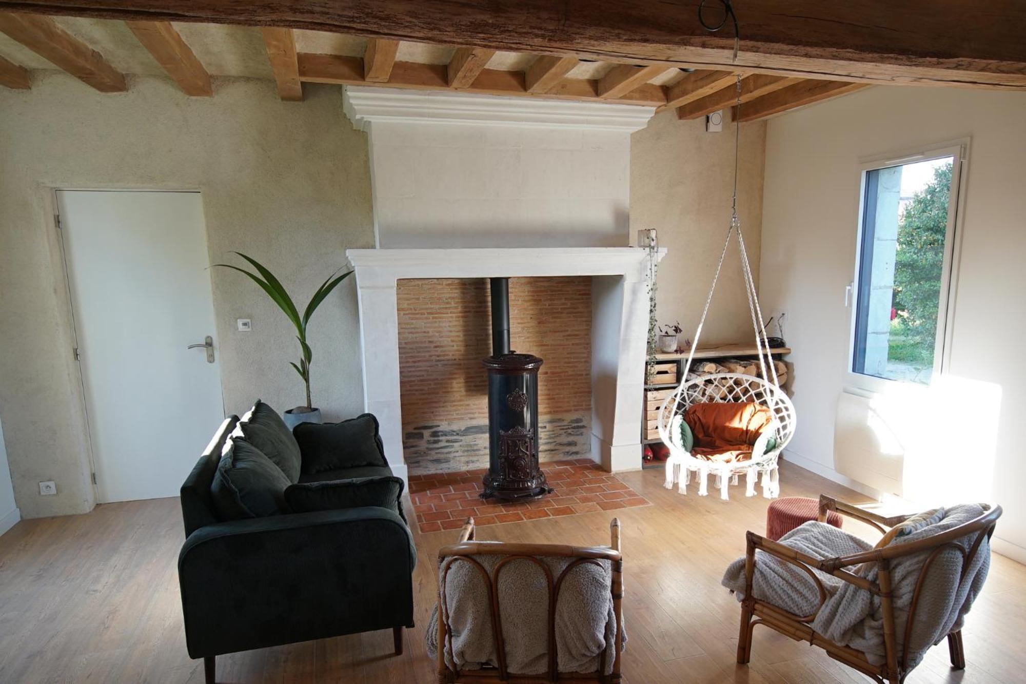 La Longere Appartement La Menitré Buitenkant foto